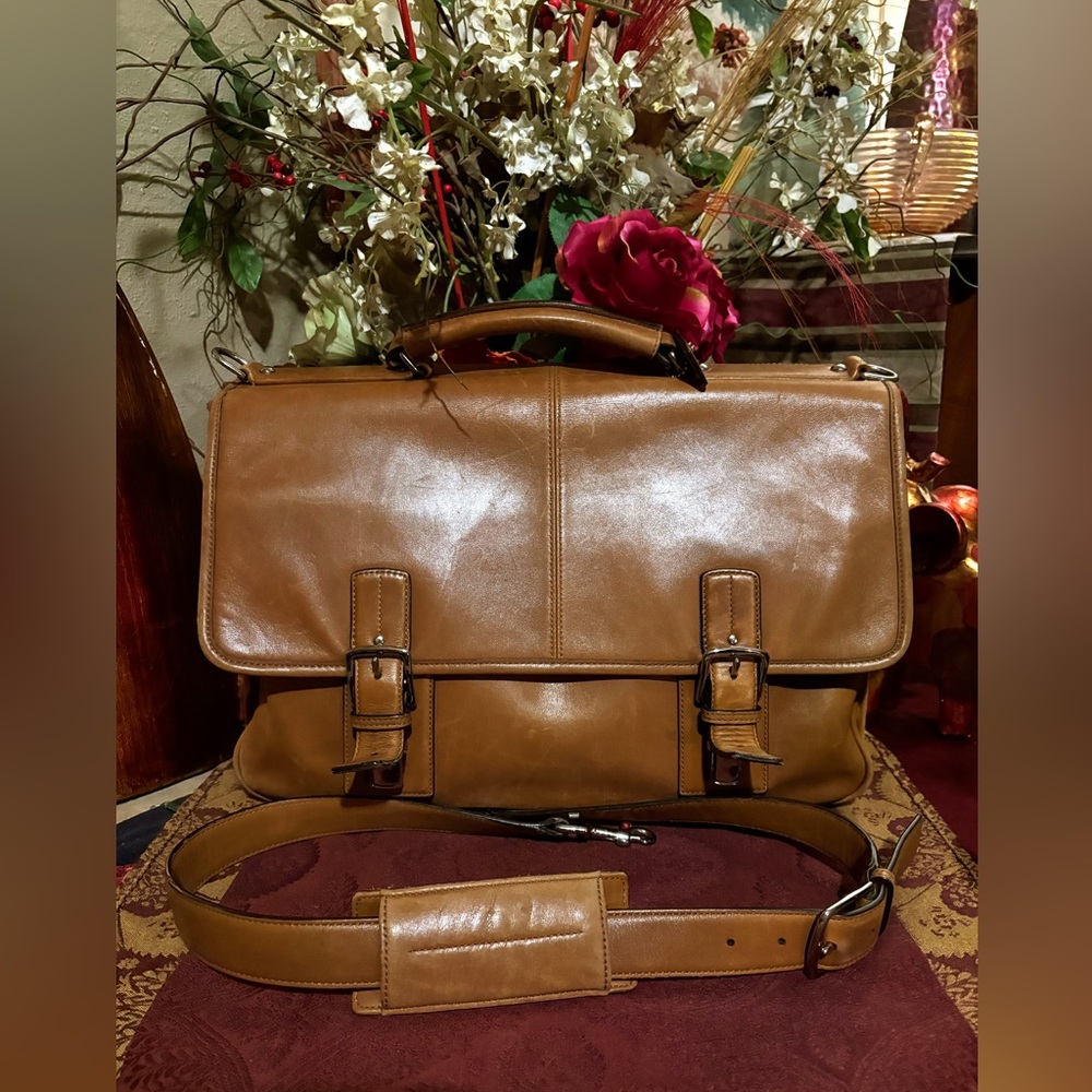 Coach Genuine Brown Leather Briefcase Unisex Laptop messenger Bag 16x12in